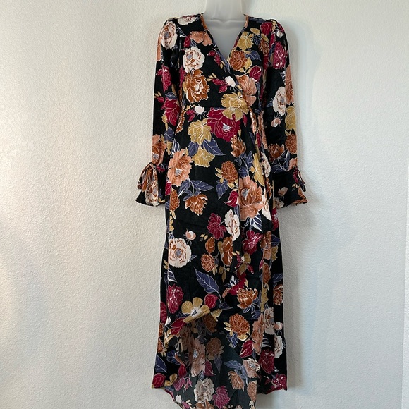 Band Of The Free Astrid Hi-Lo Floral Wrap Maxi Boho Dress (S) NWT - Picture 6 of 13